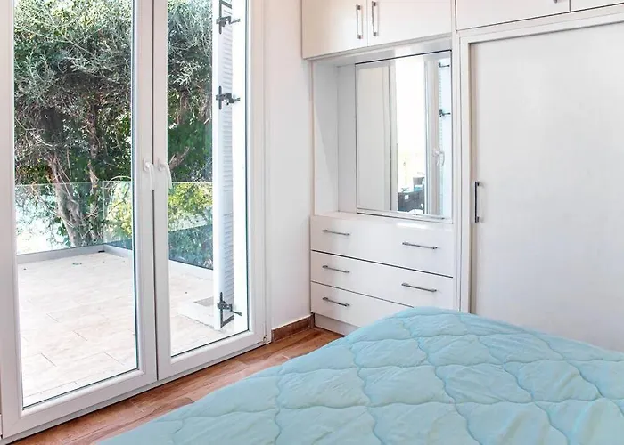 Boukari Blu Boukari *