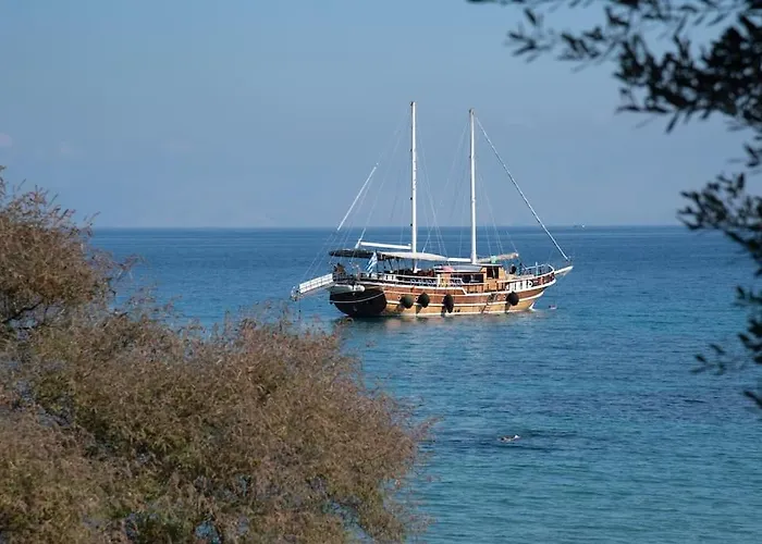 Boukari Blu Boukari Mpoukaris